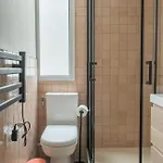 Hotel Sophie - Le Mucha - King Size Bed - Ac *