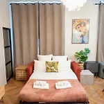 Sophie - Le Mucha - King Size Bed - Ac Hotel