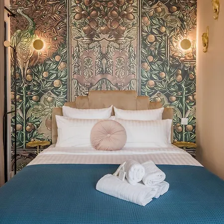 Sophie - Le Mucha - King Size Bed - Ac מלון *