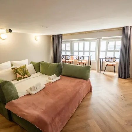 Sophie - Le Mucha - King Size Bed - Ac Paris