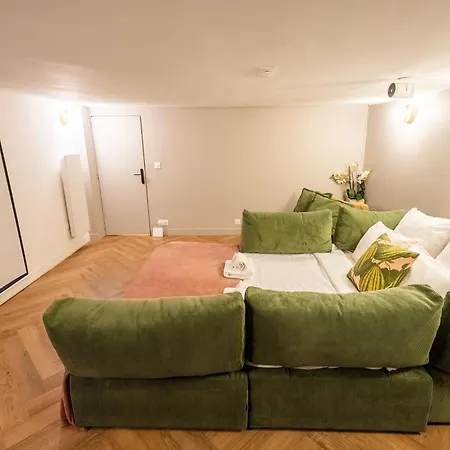 Sophie - Le Mucha - King Size Bed - Ac פריז